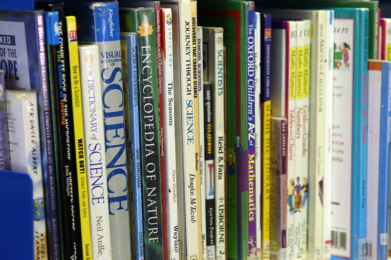 books-108538_1280.jpg
